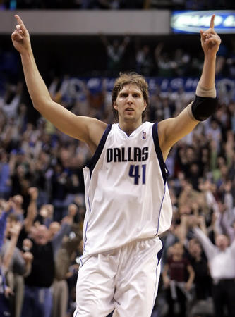 更是對伍家 更是對伍家