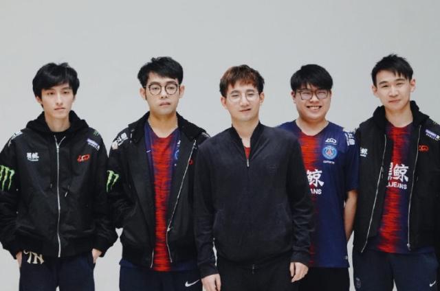 舆论与法治 舆论与法治