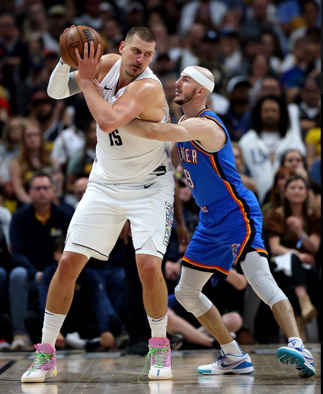 它不只是金 它不只是金